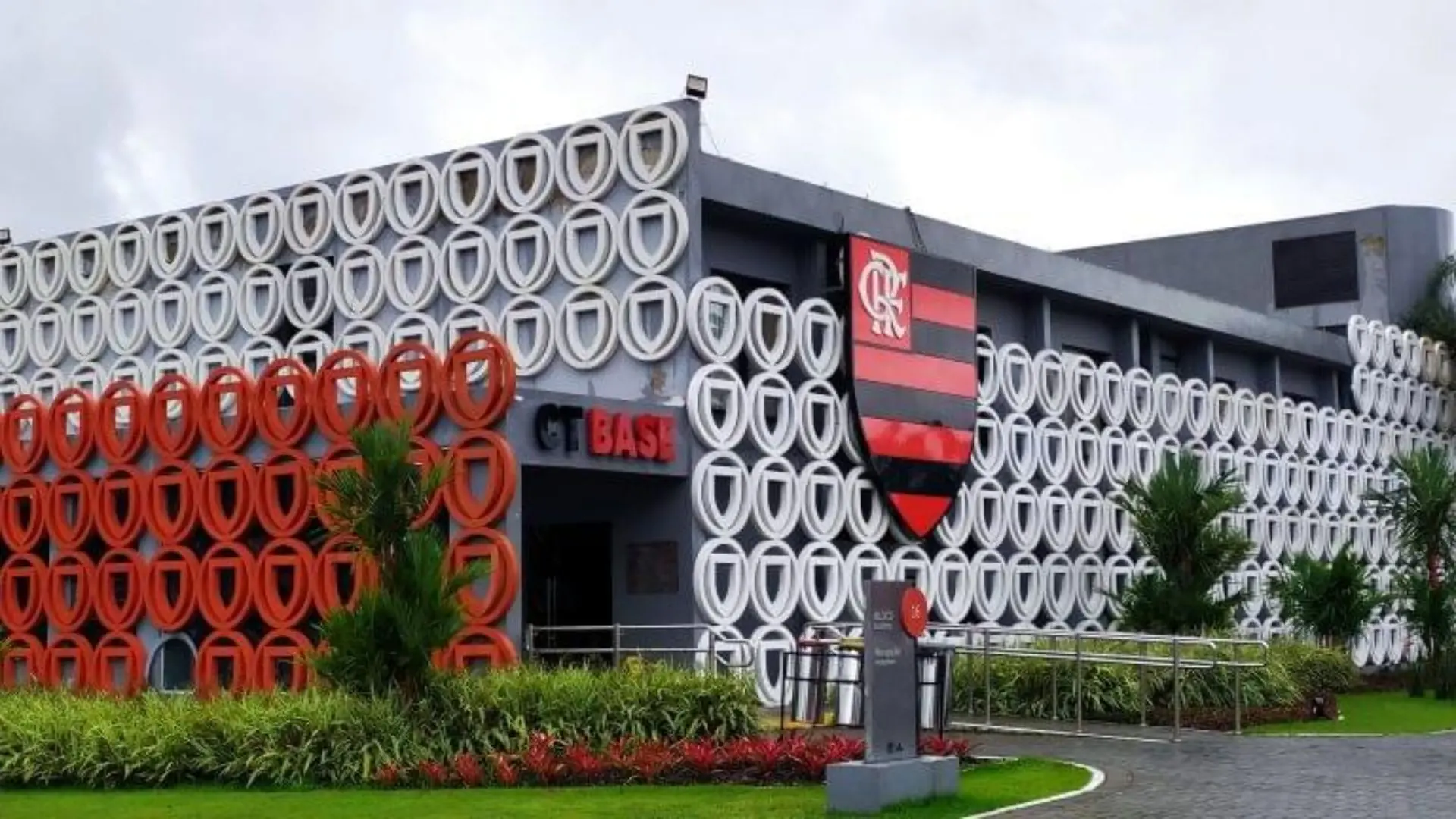 Absolvição no caso do incêndio no Ninho do Urubu reabre debate sobre perícia e responsabilidades