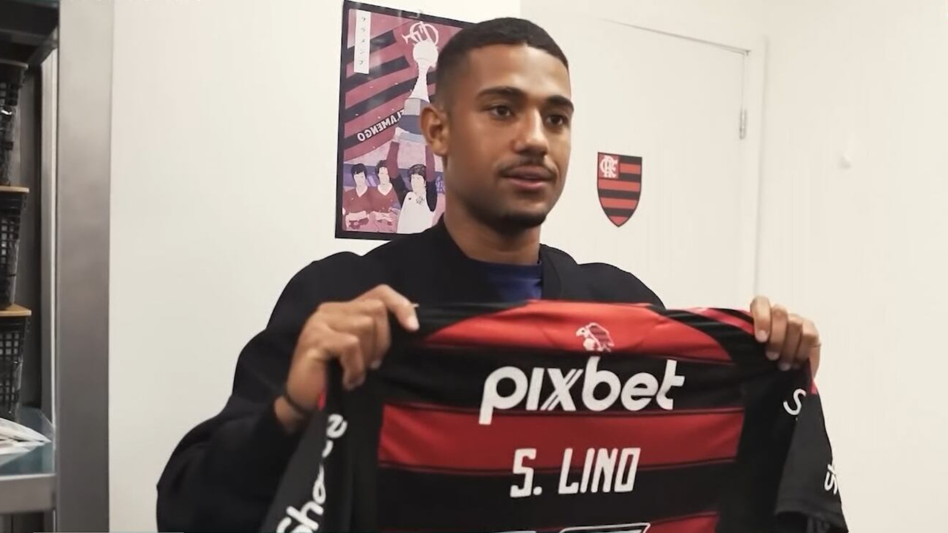 Filipe Luís mantém confiança em Samuel Lino mesmo após atuação abaixo no clássico