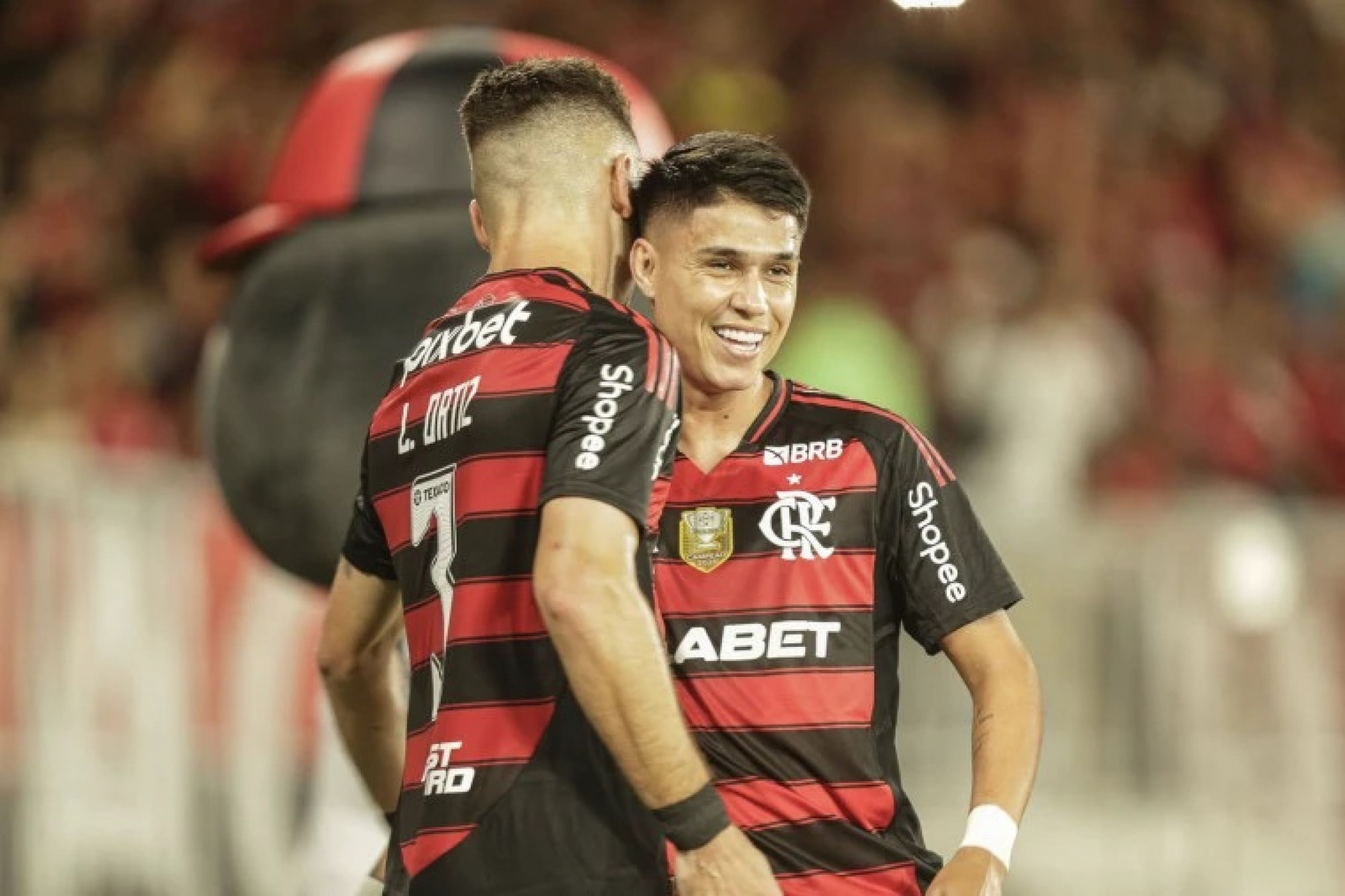 Flamengo na final da Libertadores: desembarque no Rio, emoção de Léo Ortiz e memes que incendiaram a web