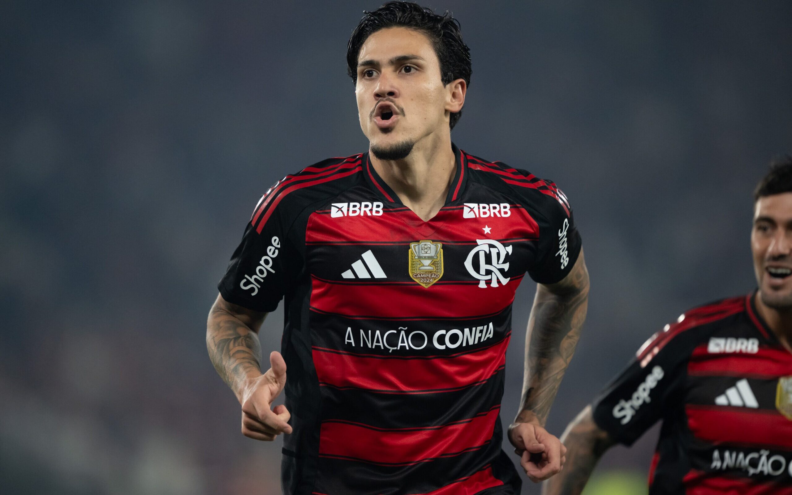 Lesão de Pedro: fratura no antebraço, imobilização e dúvida para decisões do Flamengo