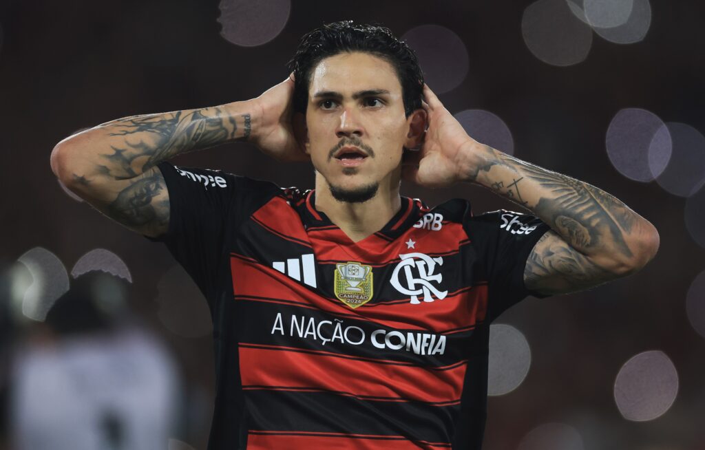 Pedro cogita saída do Flamengo em 2026 após atrito com Filipe Luís