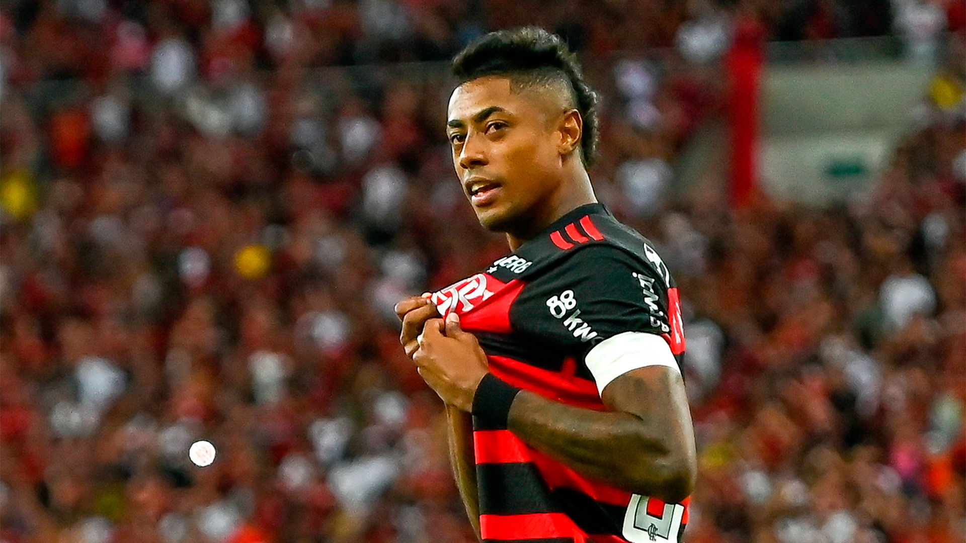 STJD adia julgamento de Bruno Henrique; atacante segue liberado por efeito suspensivo