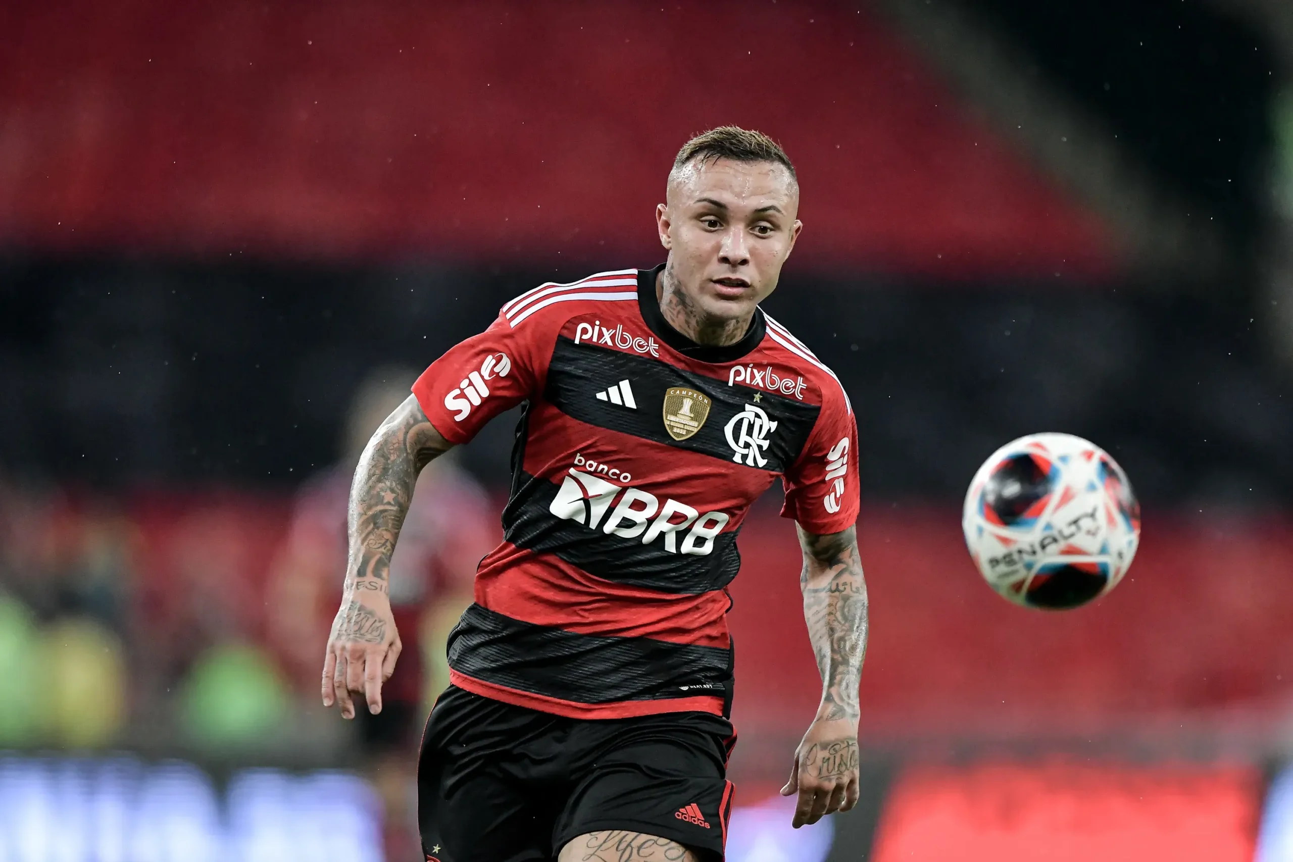 Everton Cebolinha prioriza Oriente Médio em caso de saída do Flamengo; Grêmio monitora atacante