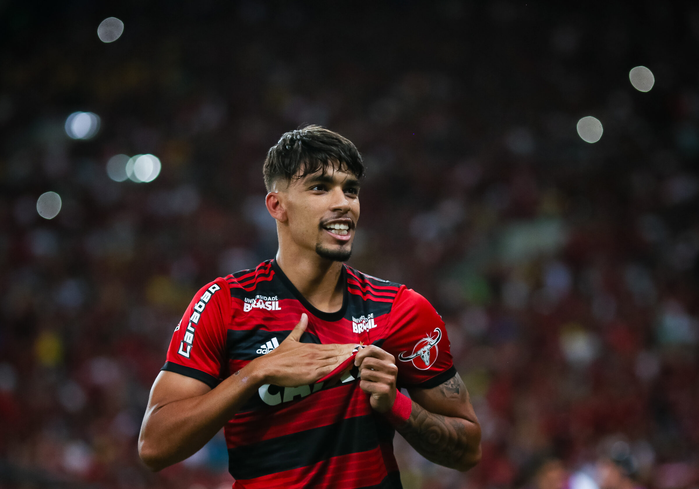 Filipe Luís relaciona reforço e conversa com Lucas Paquetá agita Flamengo antes de duelo com o Sport