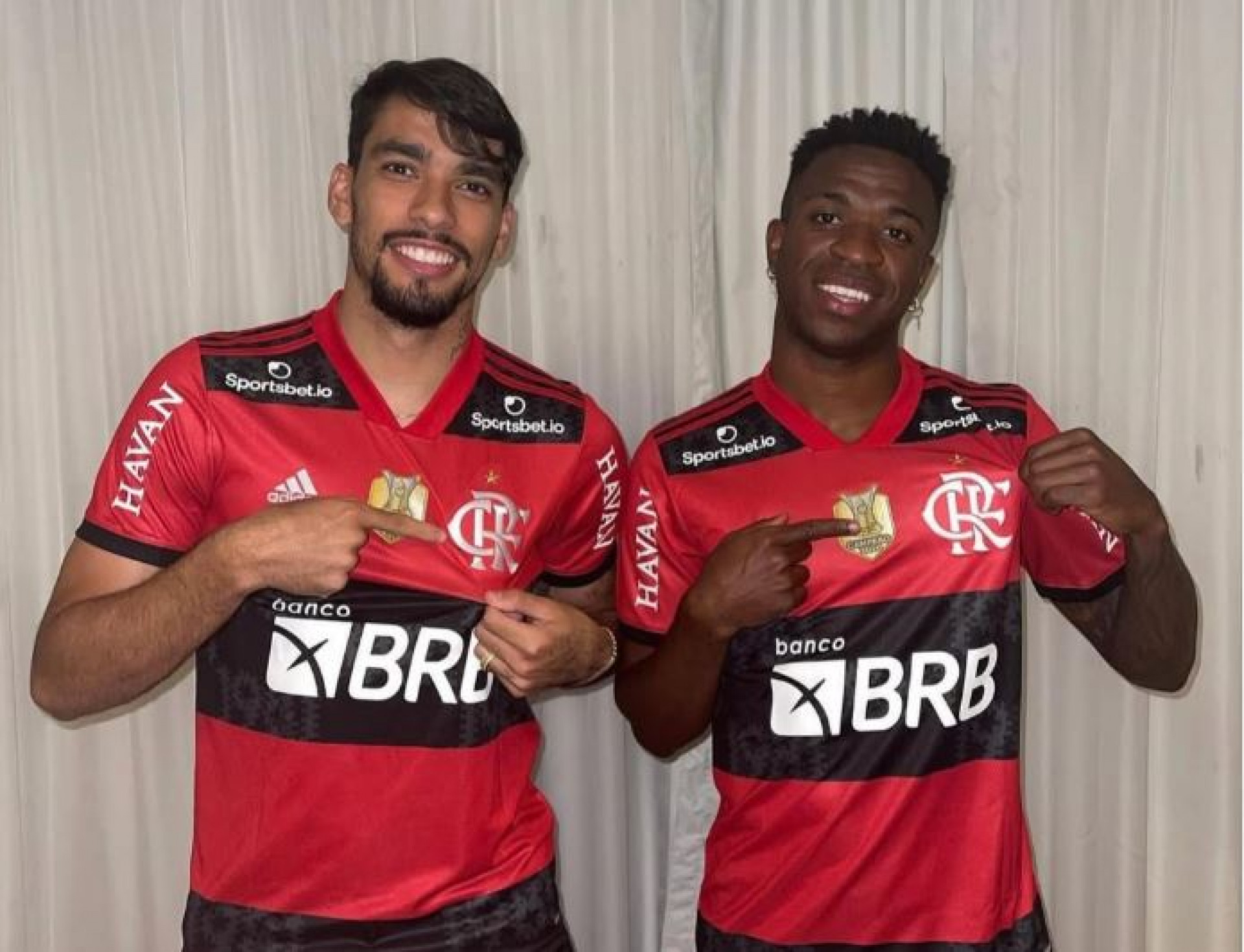 Flamengo 2026: barca de saídas ganha forma e clube mira Lucas Paquetá como prioridade