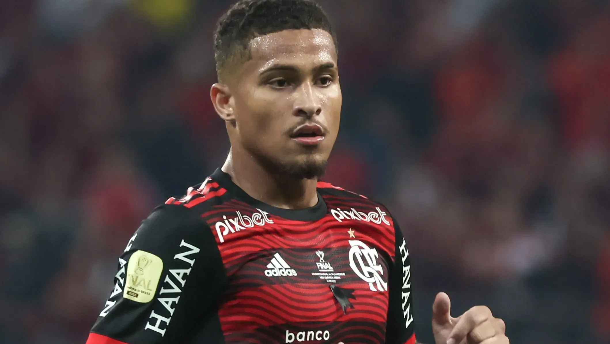 João Gomes perto do Manchester United: quanto o Flamengo pode lucrar com a venda