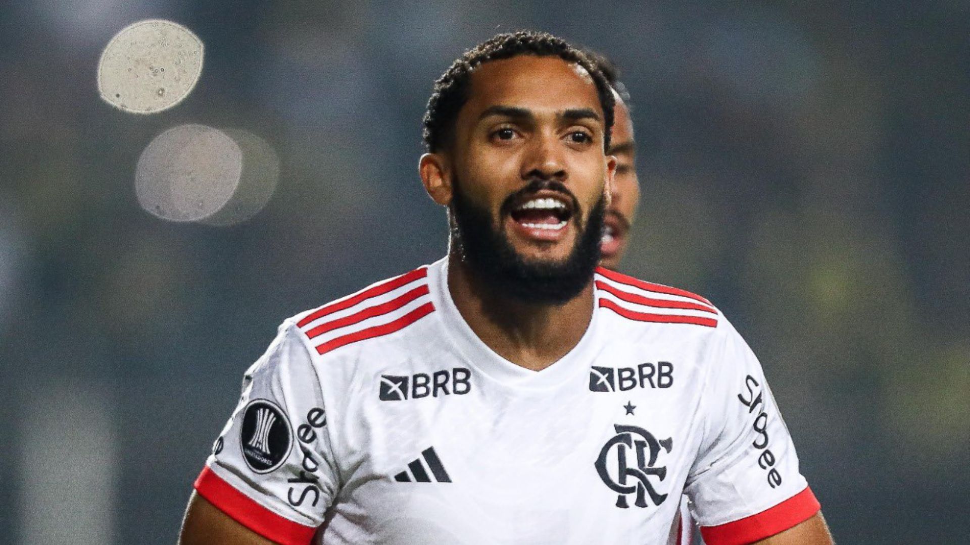 Juninho no Flamengo ganha nova chance e recebe apoio da torcida