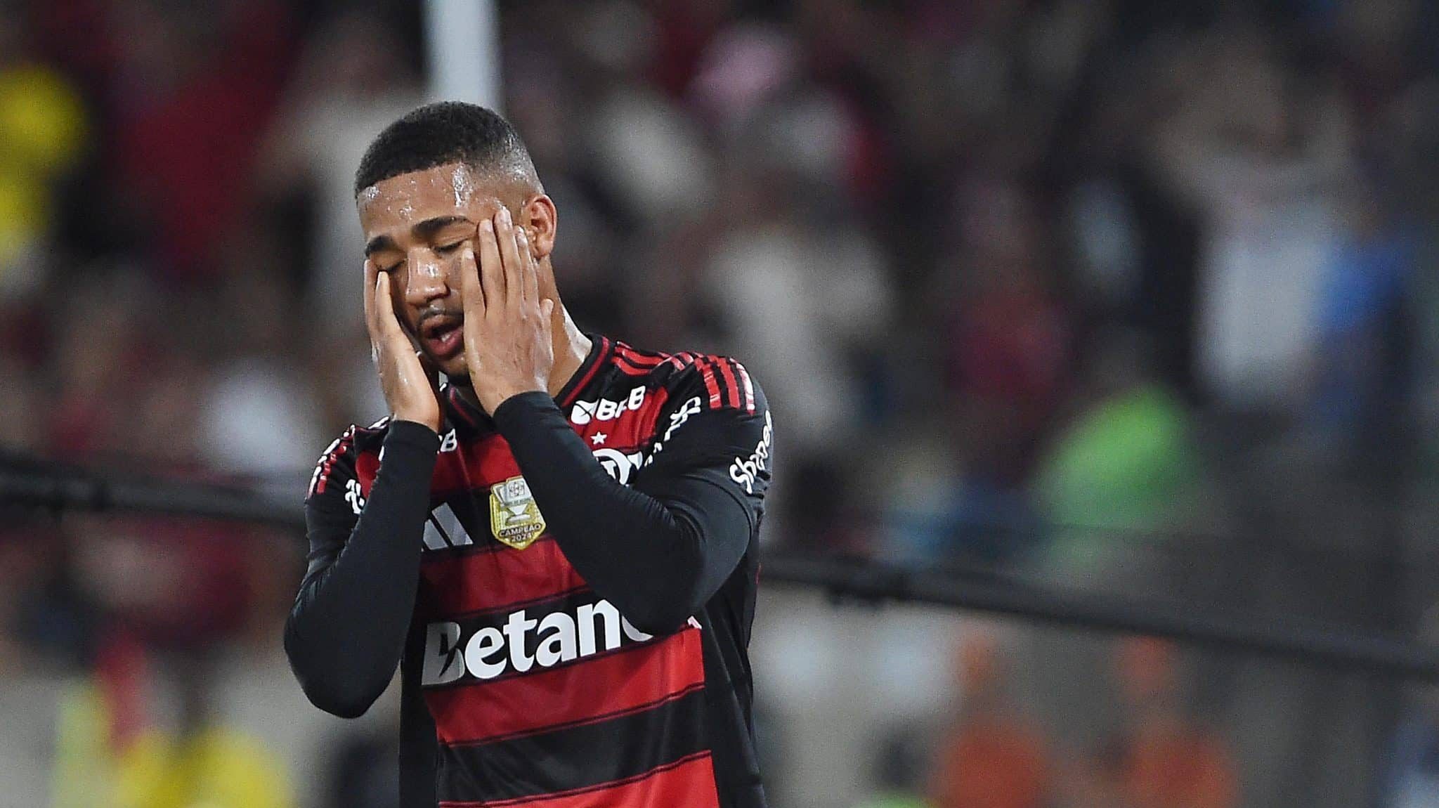 Polêmica, gols e expulsão: Flamengo empata com o São Paulo e vê Plata punido para o próximo jogo