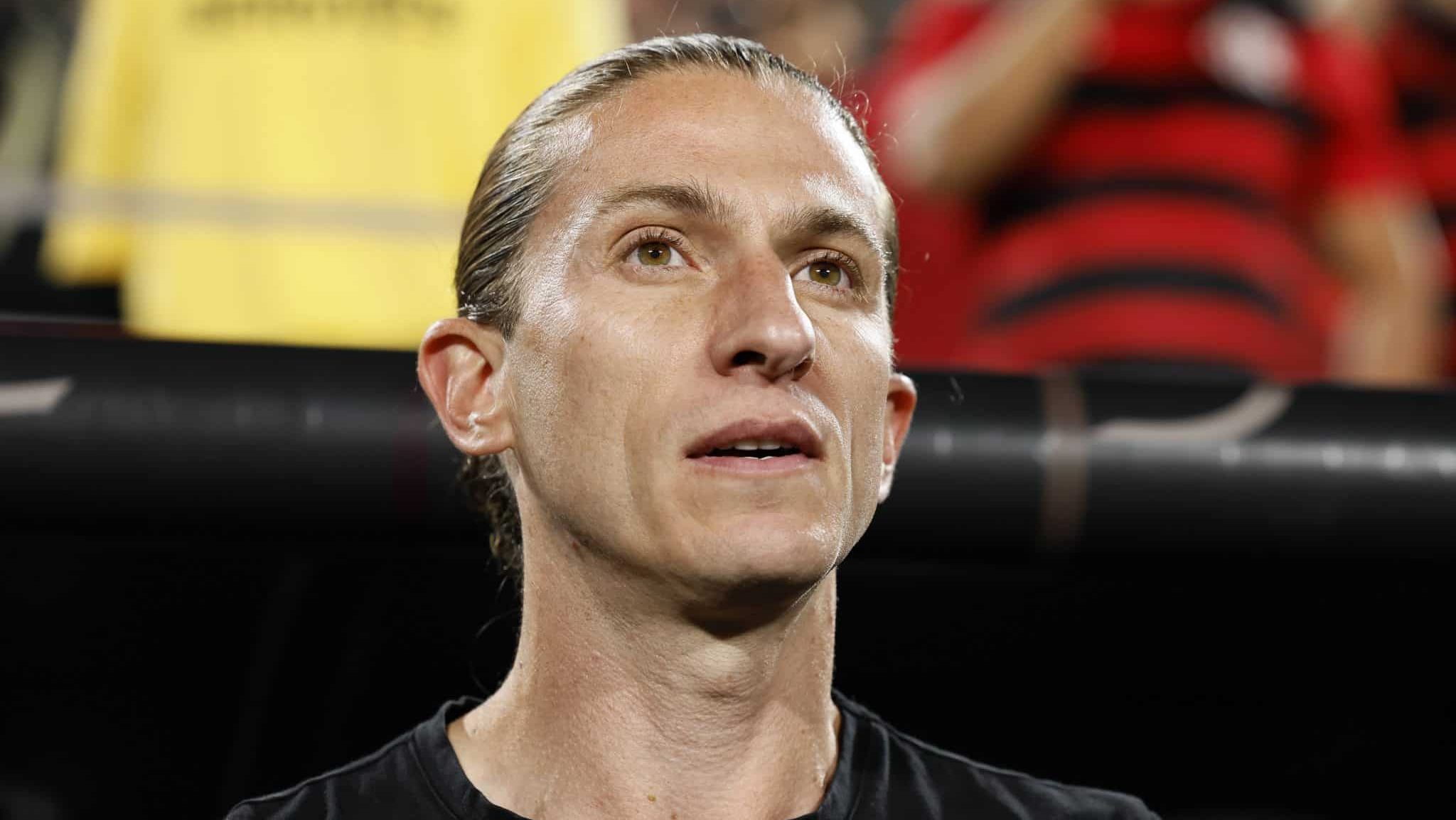 Filipe Luís: o que falta para treinar na Europa e como a decisão do Flamengo acelera a renovação