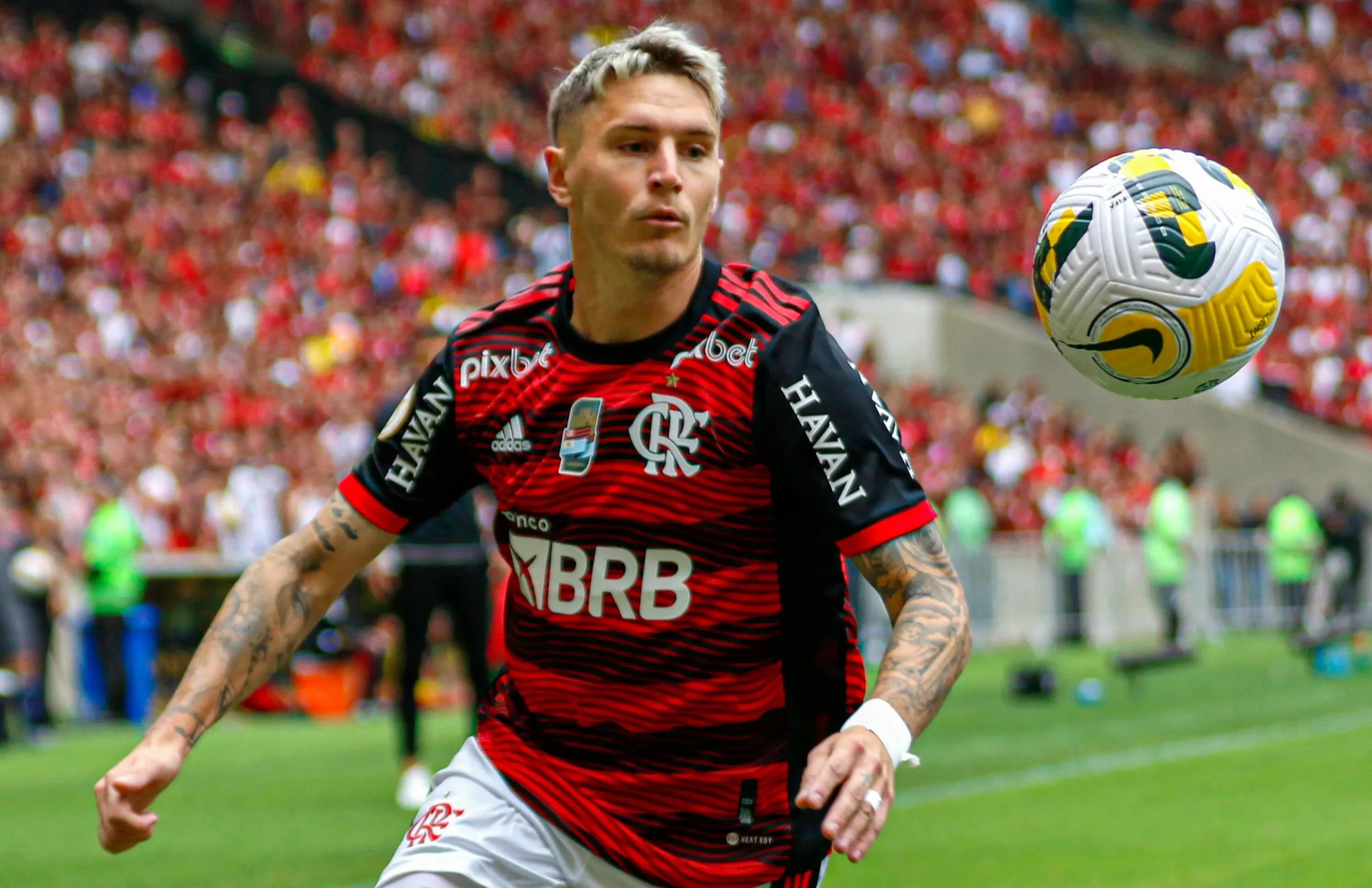 Flamengo tetracampeão da Libertadores: Varela brilha, Filipe Luís enaltece e José Boto cutuca Abel após decisão