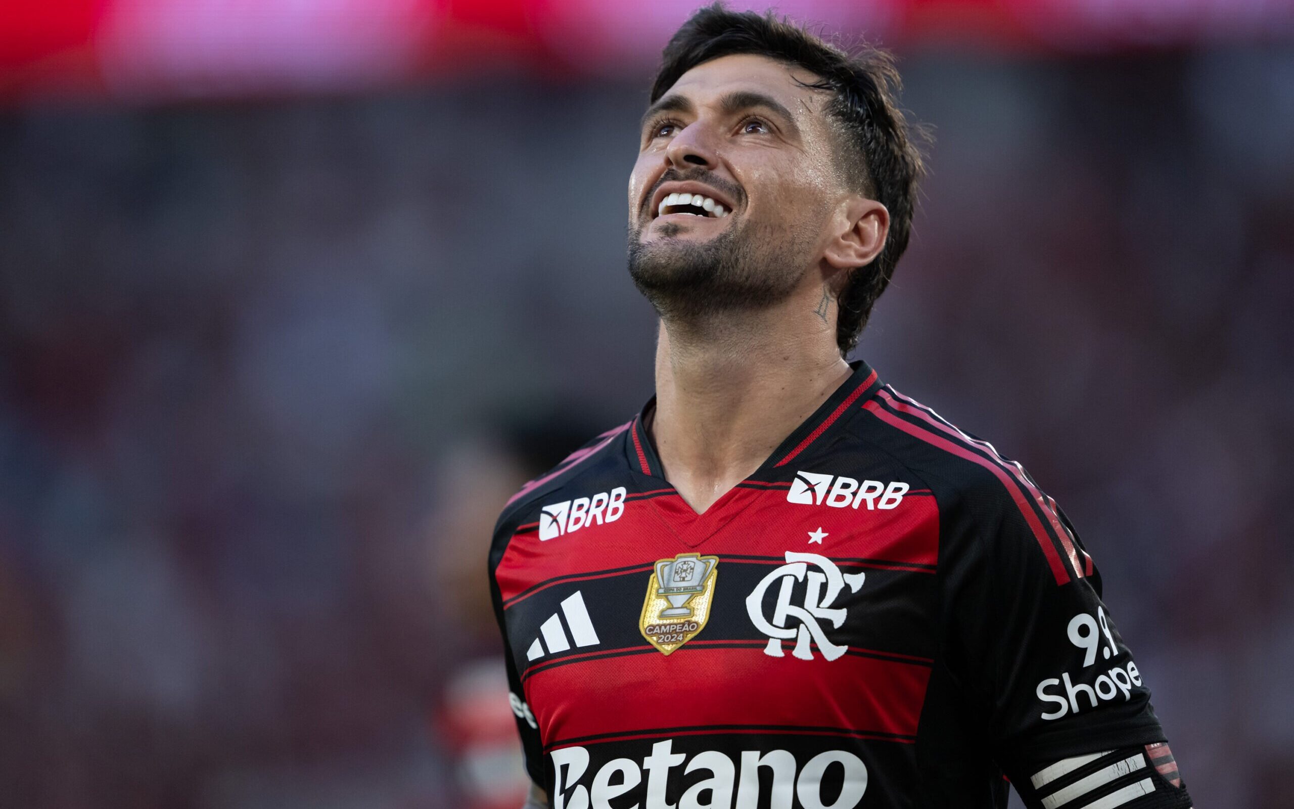 Flamengo x Pyramids: semifinal em Doha com cartões zerados, retrospecto favorável e Arrascaeta em alta