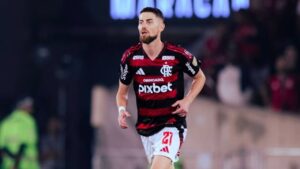 Gattuso deixa Jorginho, do Flamengo, de fora da convocação para a repescagem