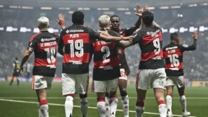Estudiantes x Flamengo às 21h30: transmissão e agenda completa da Libertadores