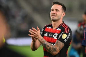 Saúl retorna e logo na reestreia brilha com assistência perfeita