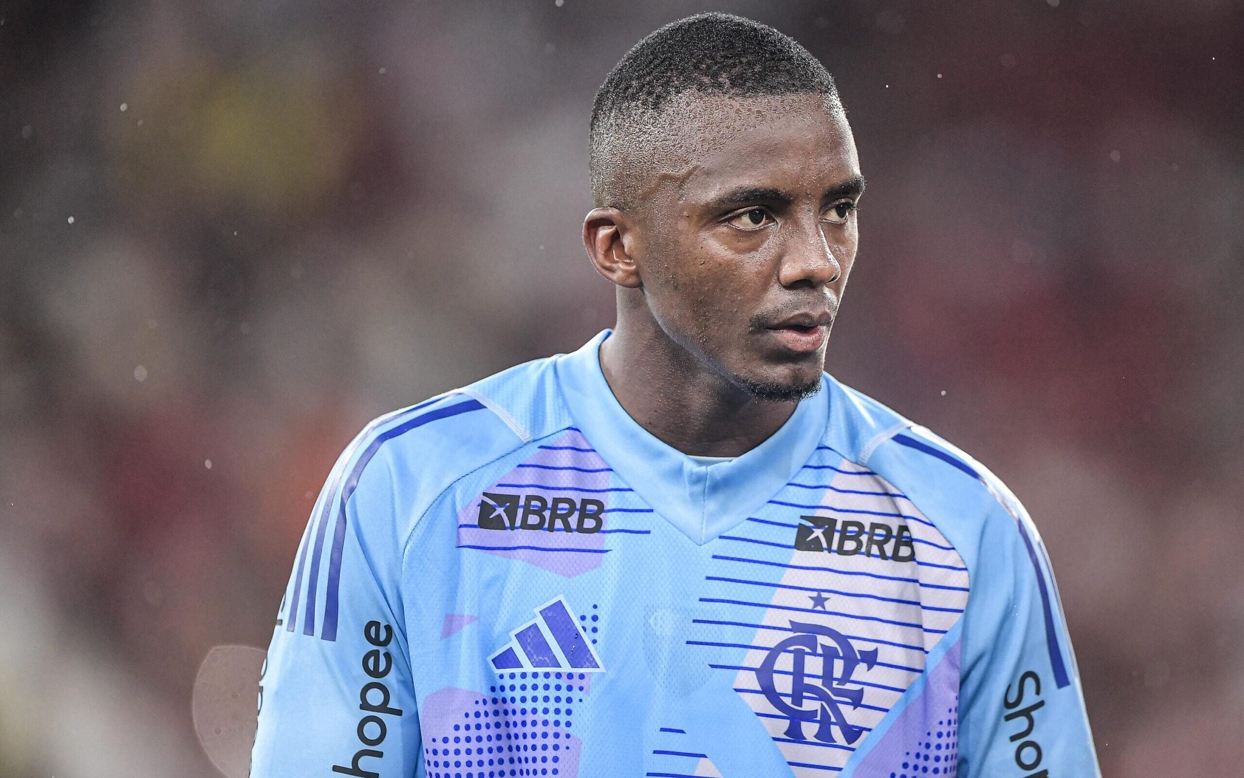 Andrew estreia e brilha; Danilo defende vaias
