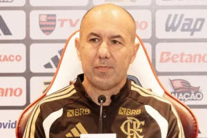 Saiu! Escalação do Flamengo confirmada para visita ao Atlético Paranaense