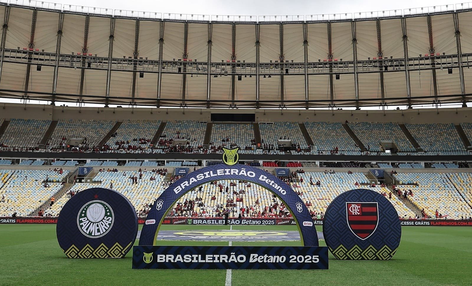 Flamengo enfrenta tabu de 16 jogos contra Palmeiras