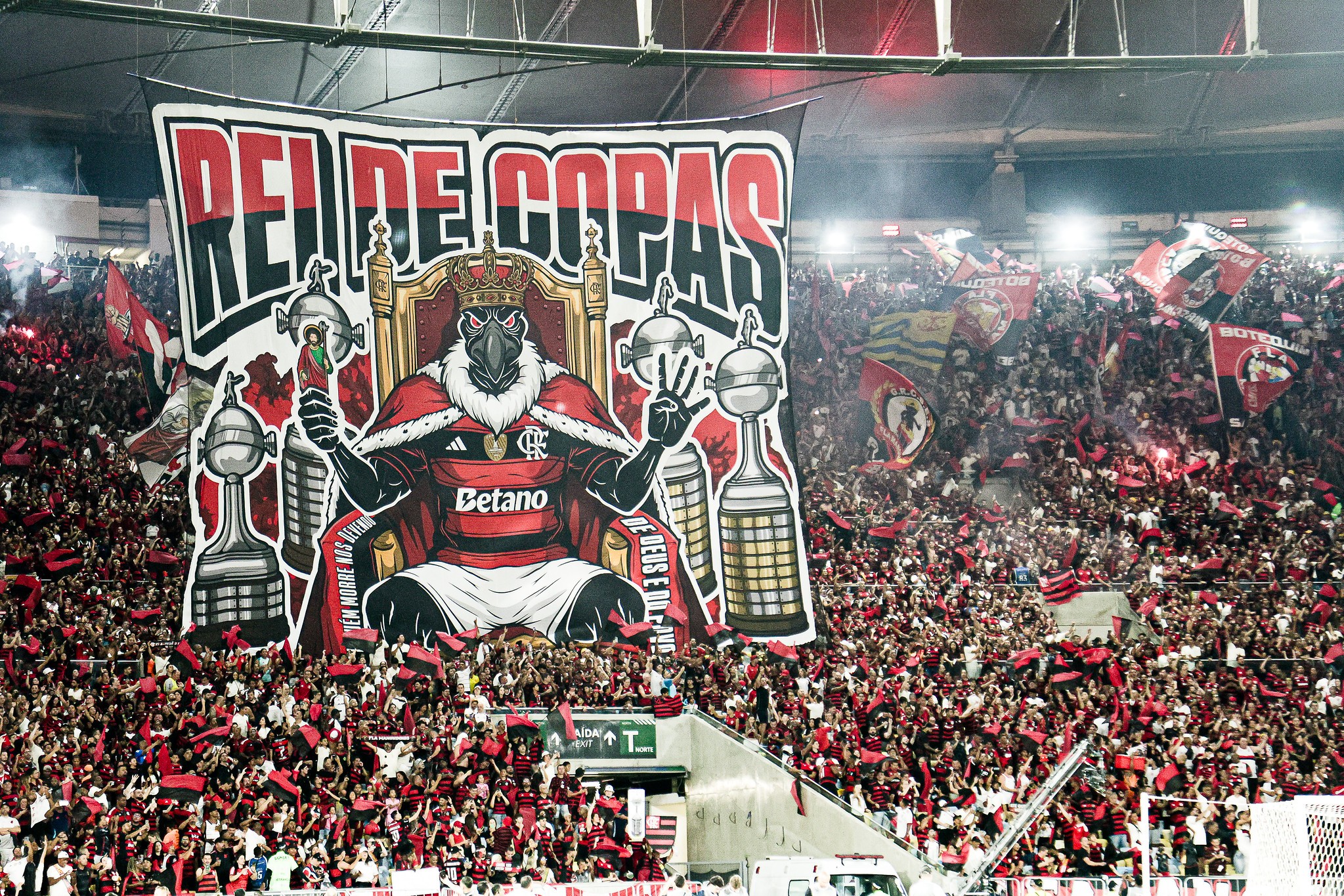 Flamengo bate recorde mas perde 3 a 0 para Palmeiras