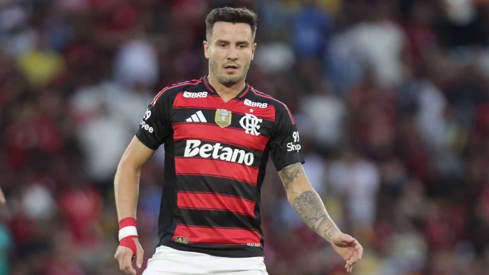 Saúl Ñíguez joga no sacrifício, admite Jardim