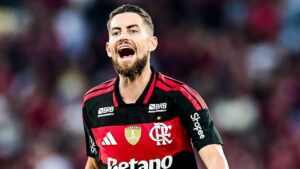 Jorginho lidera Flamengo com 121 passes certos e domina ranking do Brasileiro